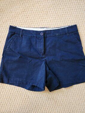 Crown & Ivy navy shorts